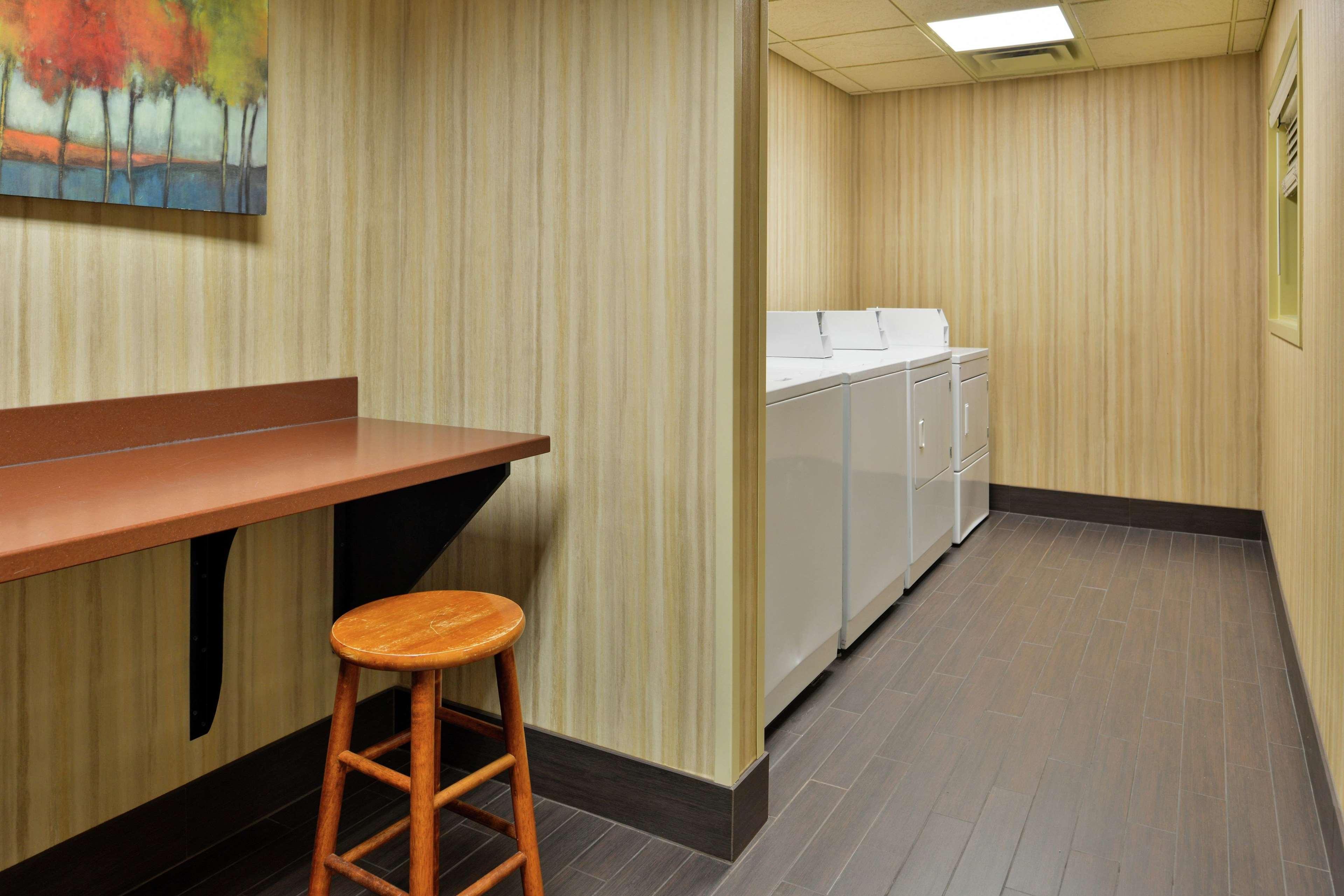 Hampton Inn Idaho Falls / Airport Buitenkant foto