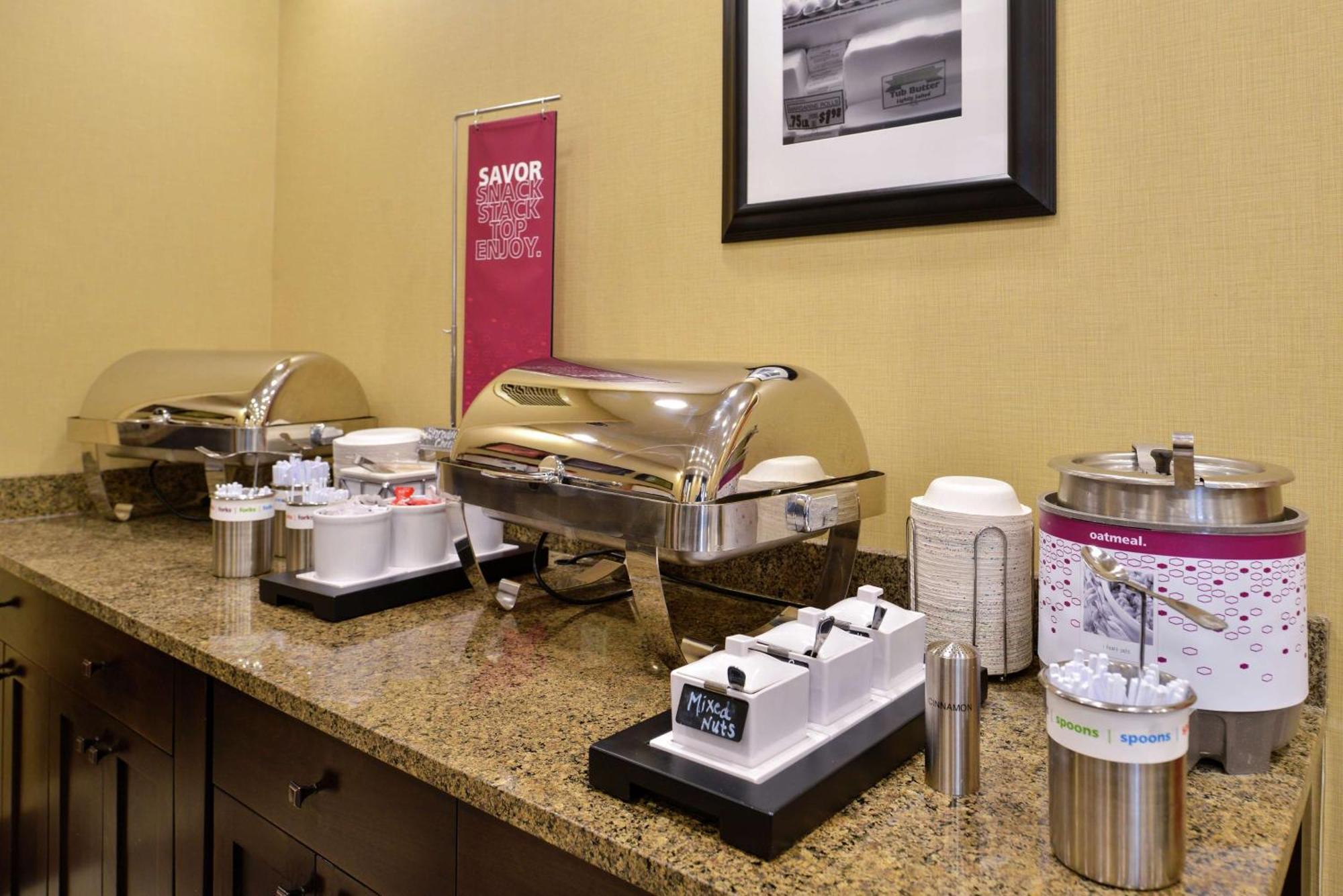 Hampton Inn Idaho Falls / Airport Buitenkant foto